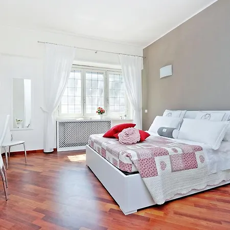 Pensionat San Pietro Stazione 3*